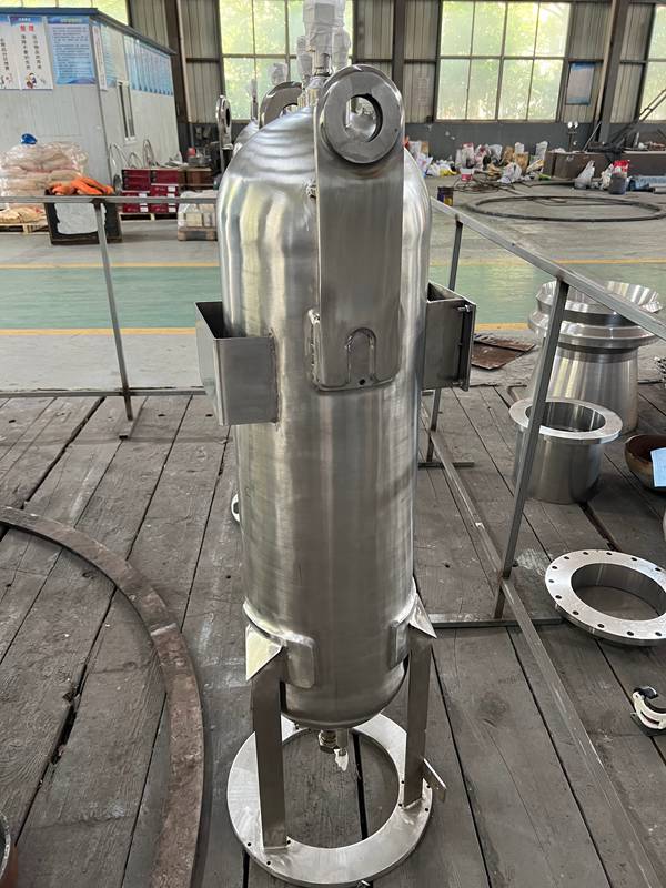 高压减震器