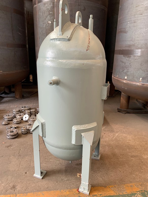 高压减震器